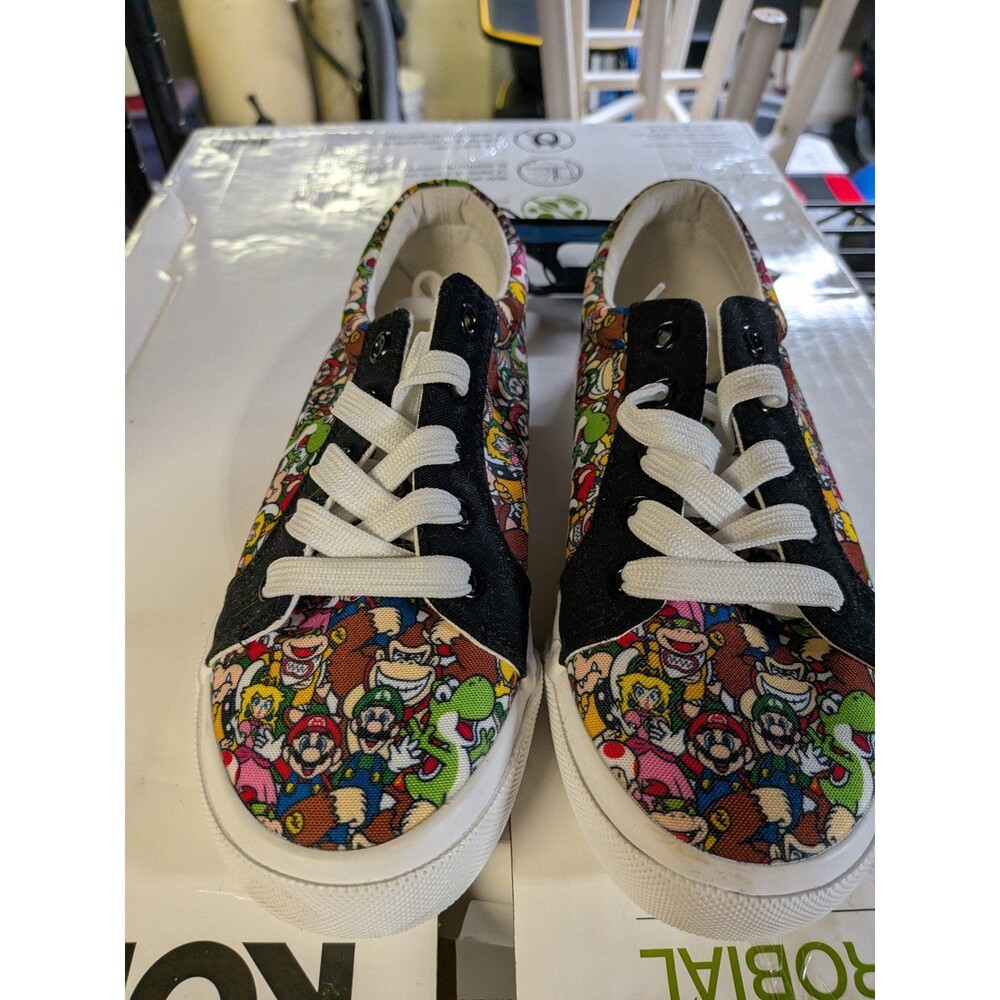 Nintendo Super Mario All-Over Print Canvas Sneakers Kids Size 3 – Mario Luigi Yo